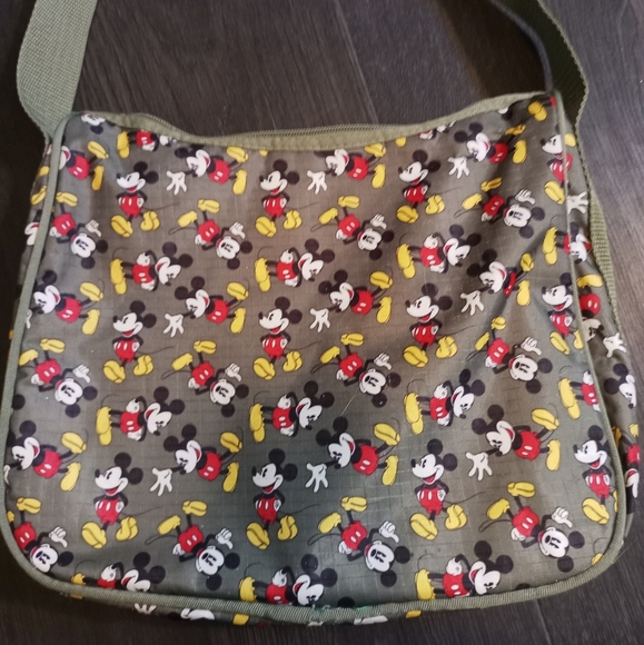 Disney Handbags - Mickey Mouse Lunch Bag/Cooler